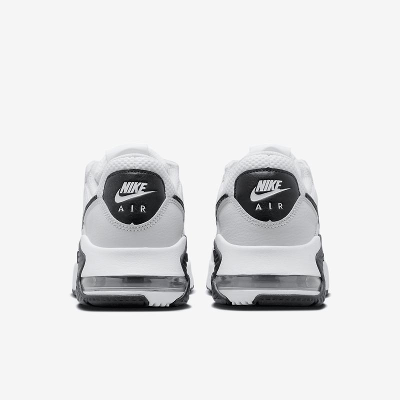 耐克(NIKE)男子跑鞋潮流拼接设计现代复古休闲运动鞋