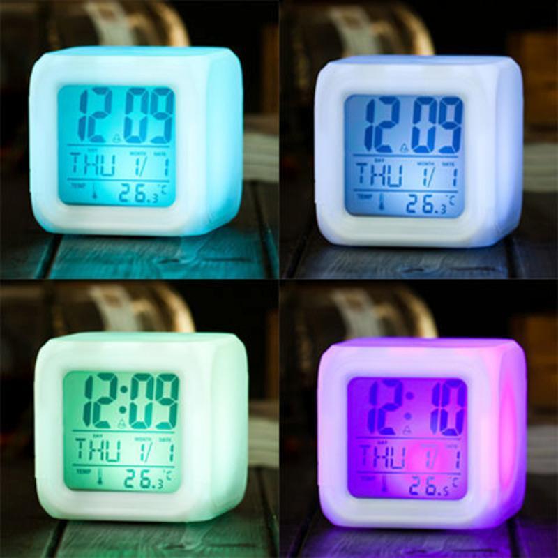 奥特曼新生代英雄闹钟学生宿舍夜灯迪迦赛罗捷达创意时钟生日礼物 无图案闹钟(只配电池) 配3节7号电池