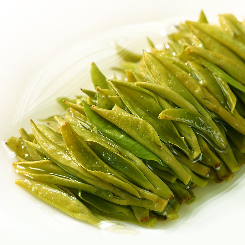 狮峰牌2025新茶西湖龙井茶叶礼盒装明前特级青花杭州绿茶200g