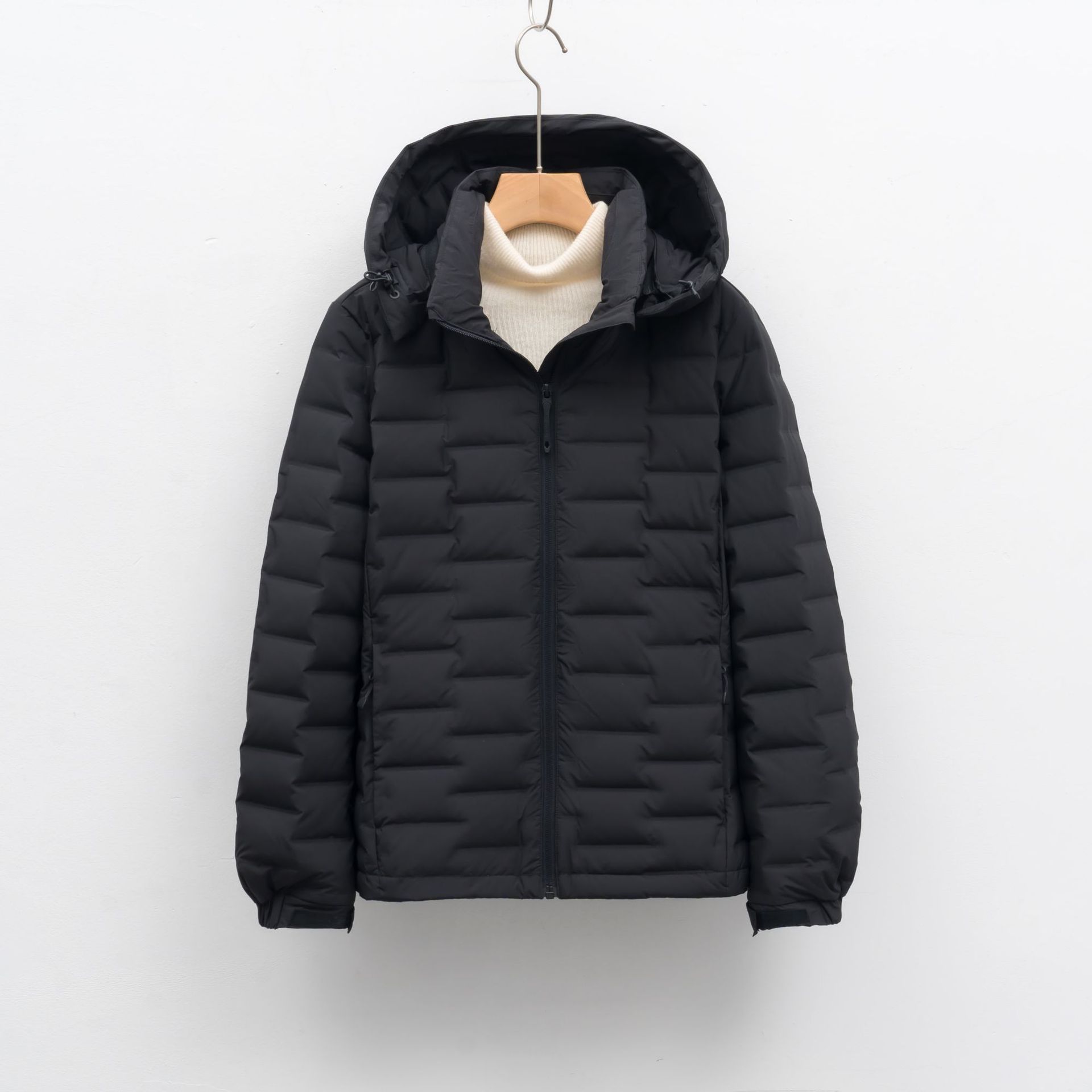 90绒新国标户外轻薄羽绒服女秋冬短款连帽轻便上衣外套_85281 黑色 XL