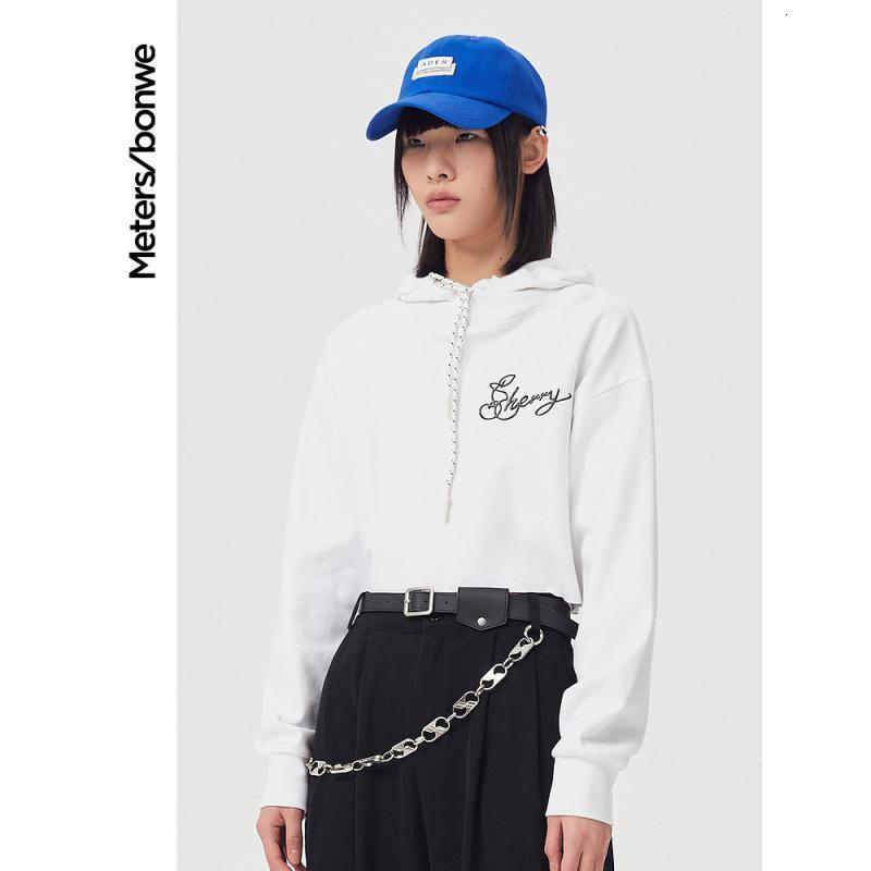 [1件3折价:69]美特斯邦威连帽卫衣女短款潮流新款春秋时尚印花街头女士上衣