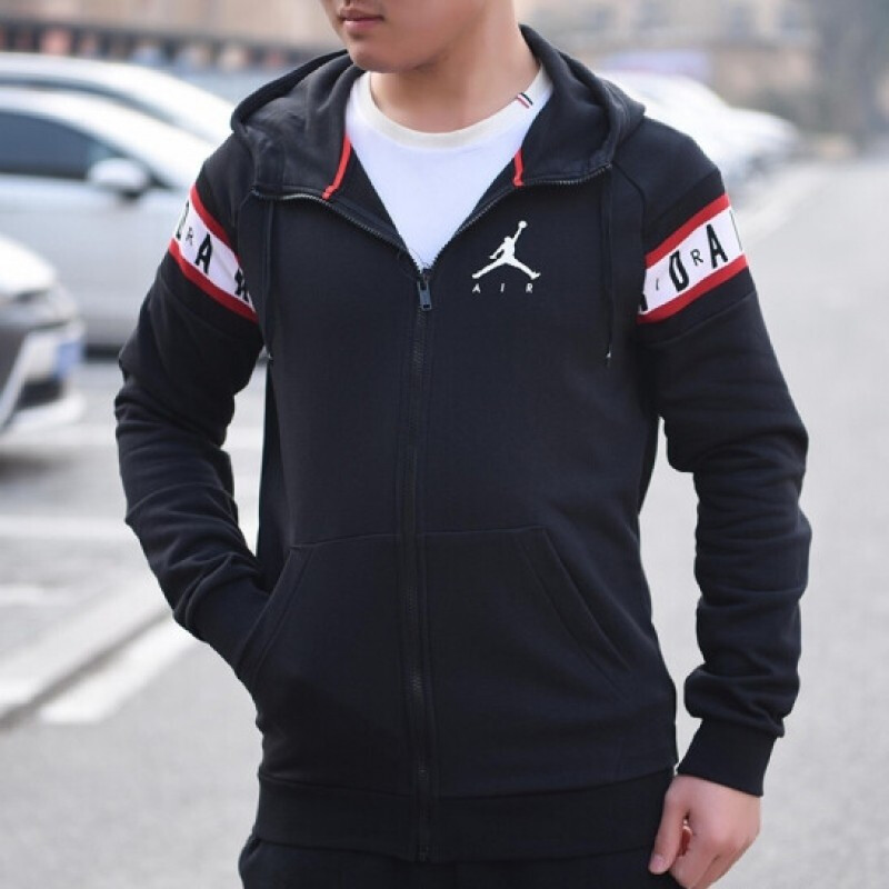 nike耐克男外套新款运动服跑步训练休闲舒适防风保暖针织夹克cn9776