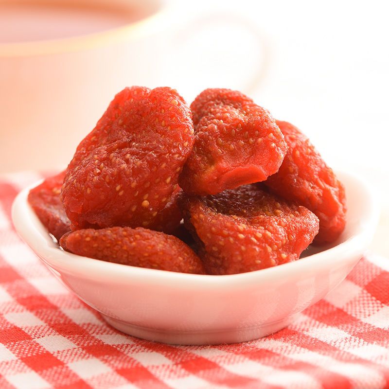 赛卡伊新货草莓干108g连罐重水果干果脯零食蔓越莓干