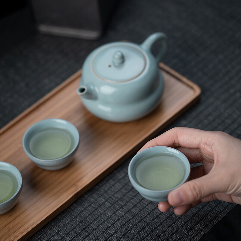 汝山明-葫芦壶茶器套装高清大图