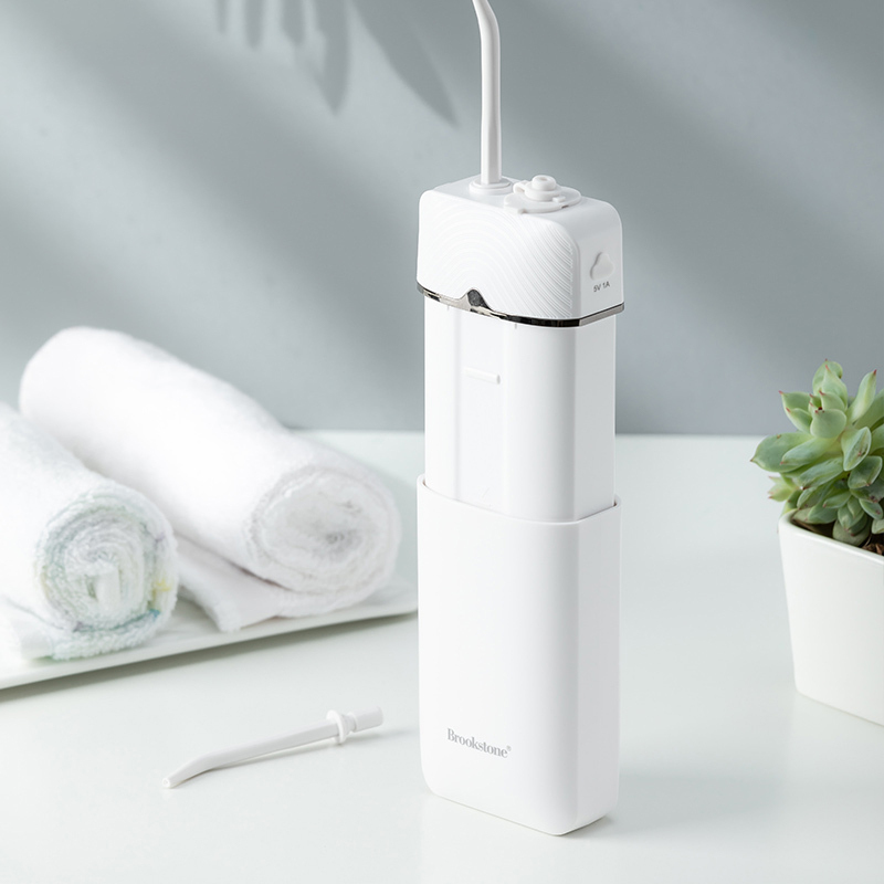 Brookstone mini 款便携式冲牙器 口腔洗牙器