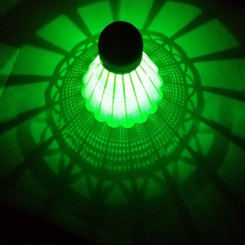夜光羽毛球耐打鹅毛led发光训练晚上也能打的羽毛球