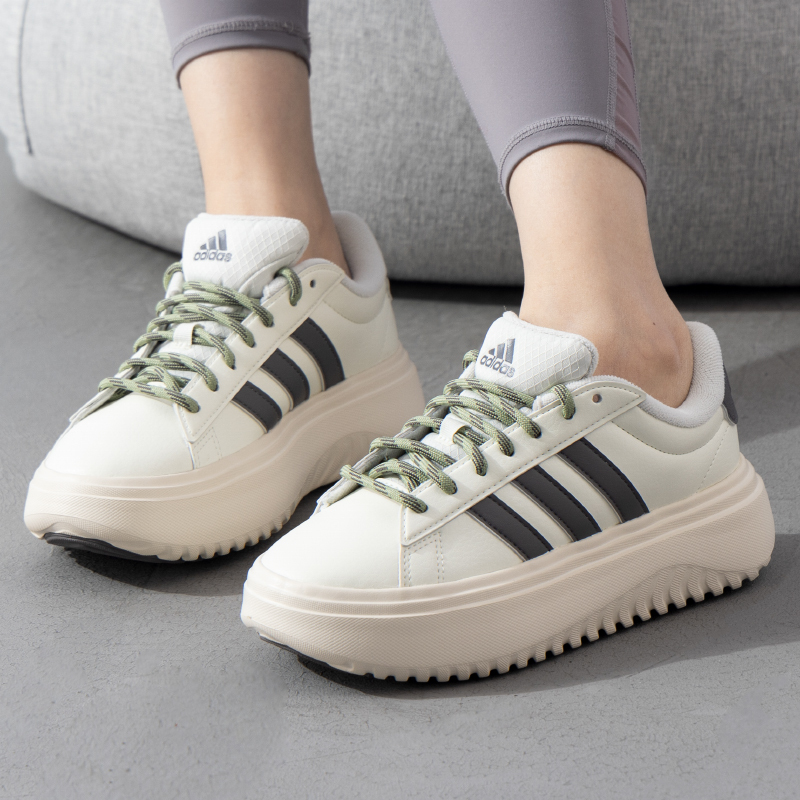 Adidas阿迪达斯女鞋新款厚底运动鞋透气休闲鞋低帮板鞋IH7645 ZP