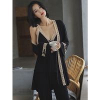 新款睡衣女春秋棉网红蕾丝性感深v吊带睡衣三件套长袖家居服女