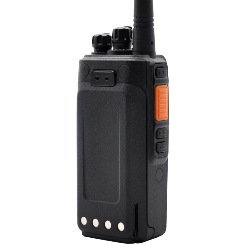 摩托罗拉(MOTOROLA)MAG ONE C79商用专业数字对讲机 支持300H录音1000信道2300毫安黑色