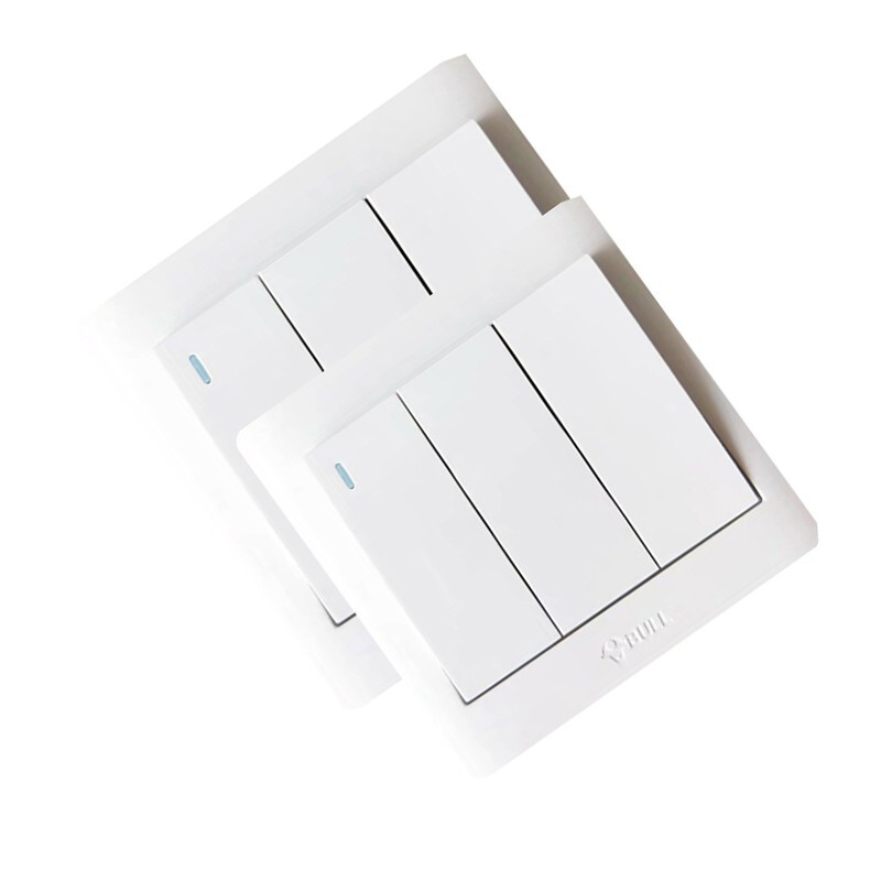 公牛 开关86型白色 三位单极带荧光开关面板10A 墙壁开关面板 G32K311高清大图