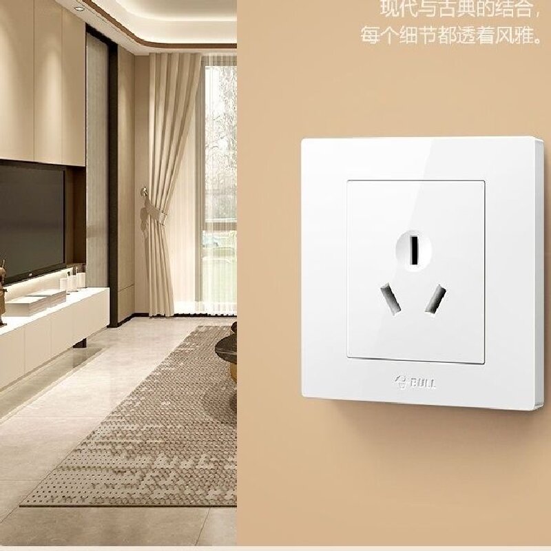公 牛暗装3孔16A高清大图