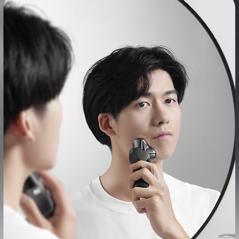 苏泊尔 剃须刀ES-RT31高清大图