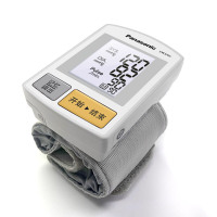 松下(Panasonic) 电子血压计 EW3006 家用手腕式 高精准老人测量血压仪器 高清数字大屏 全自动血压仪