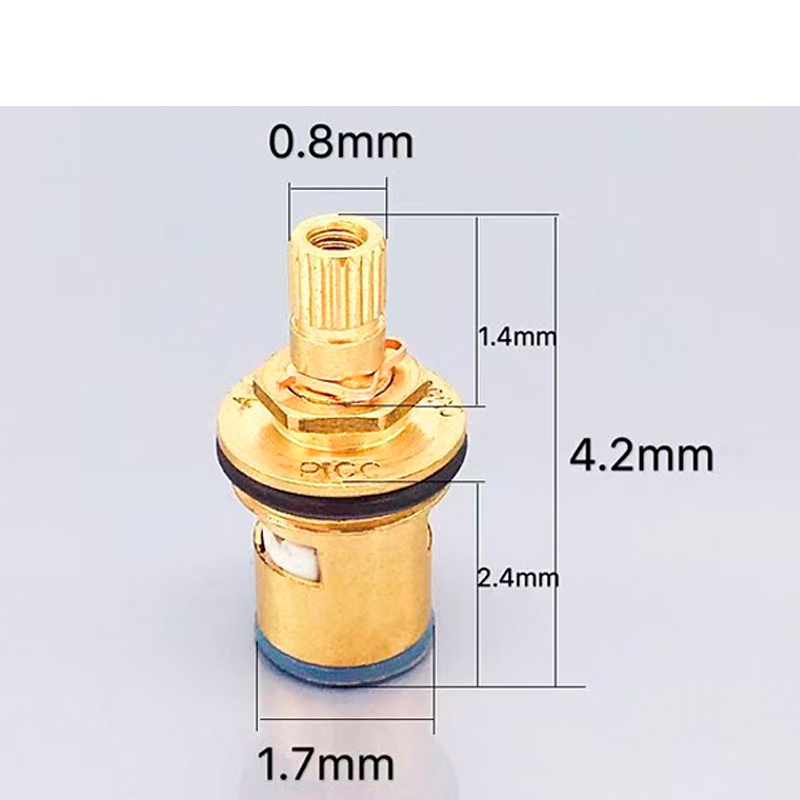 水龙头铜阀芯 4分 个高清大图