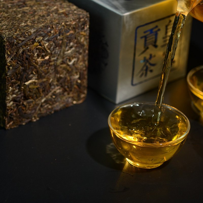 滇迈 皇家贡茶普洱生茶300年古树龙印500克普洱生茶砖