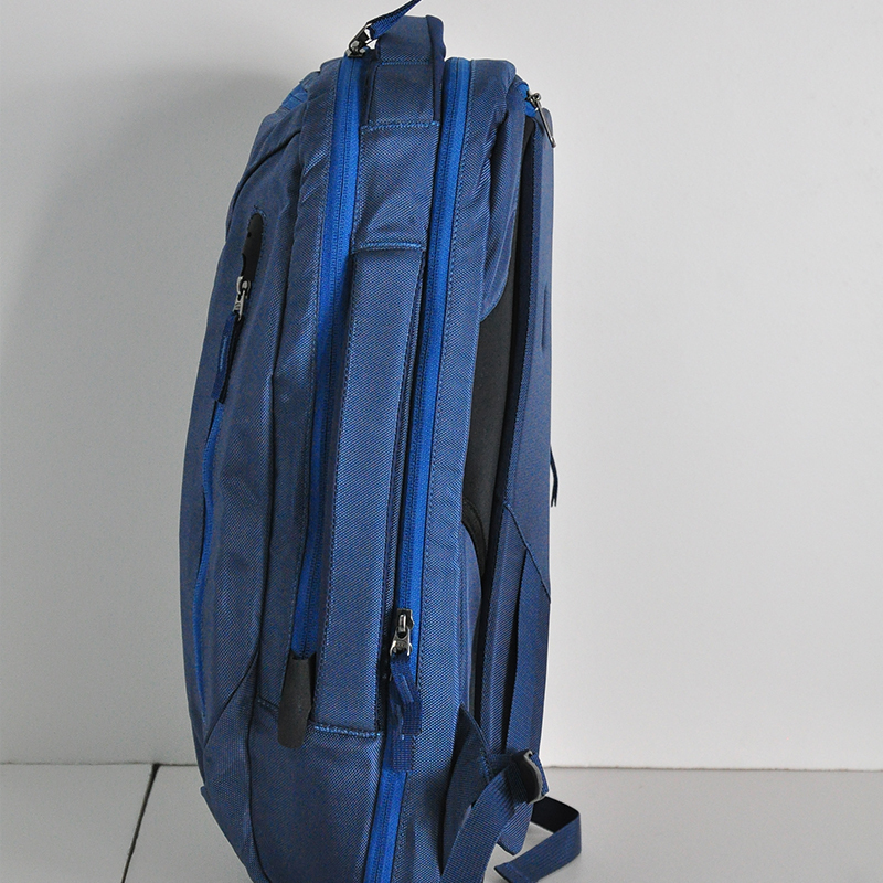阿尼玛卿/ANEMAQEN 双肩背包 户外登山背包徒步背包旅行包30L AB1602