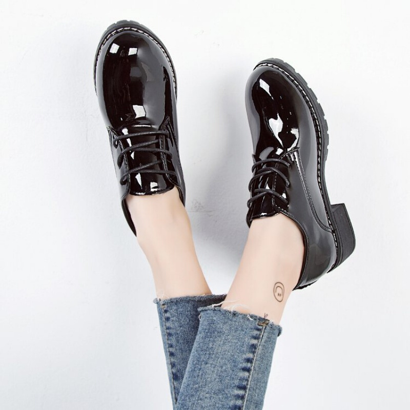 xeejee厨王防水防油耐磨厨师鞋女休闲酒店工作鞋厨房透气专用皮鞋夏