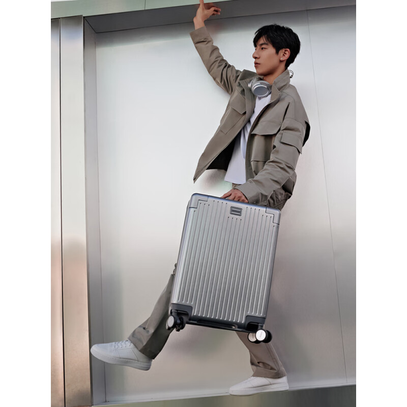 美旅(AMERICAN TOURISTER)拉杆箱拉杆箱20英寸 NF0*25001高清大图