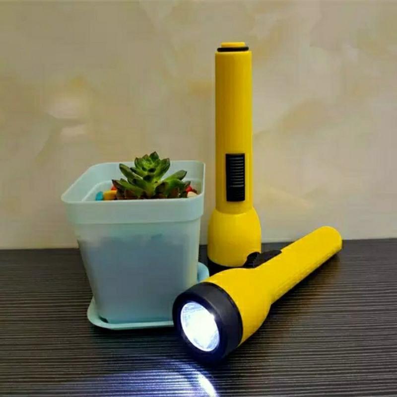 黄色厂价直销品老式塑料用2节5号电池学生家用节能led白光手电筒