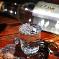 台湾玉山高粱酒 五八金58度台湾白酒礼盒600ml/瓶