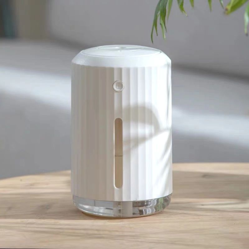 加湿器家用卧室迷你学生大雾量车载小型办公室静音便携空气净化器|白色(220毫升)