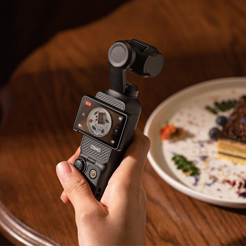 [激活后发]大疆(DJI)Osmo Pocket3 官方标配 灵眸口袋云台相机 旅游美颜vlog防抖云台 手持数码摄像机高清大图