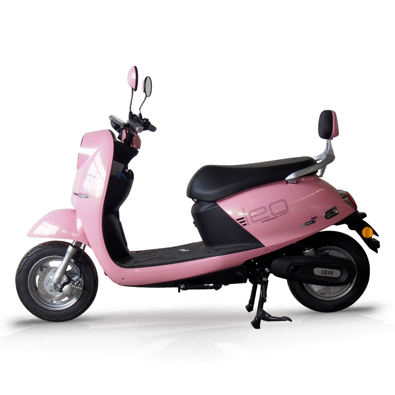 雄风xfmco风雅电动摩托车闪光灰视频