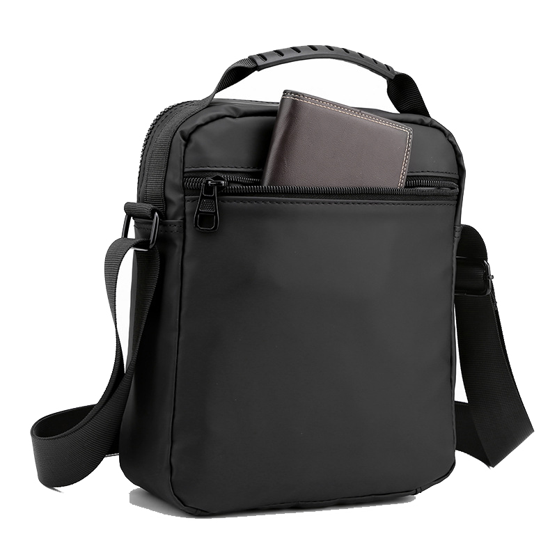 围盛 斜挎包 250*210*70mm 个高清大图