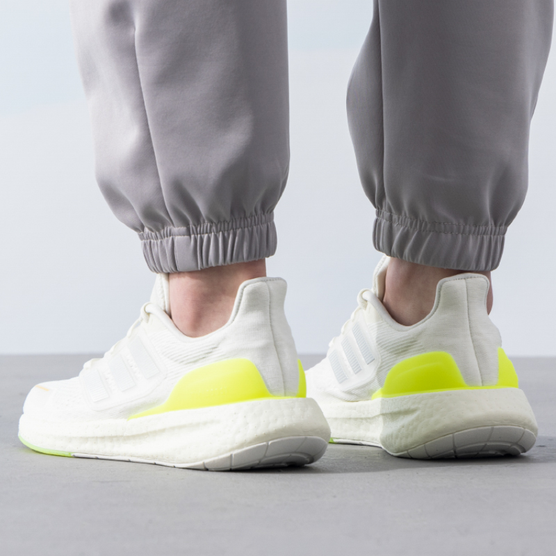 adidas阿迪达斯男鞋新款运动鞋网面减震透气跑步鞋IH7673 ZP