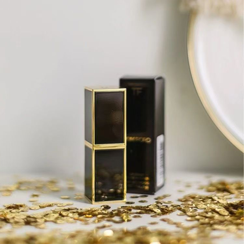 TOM FORD汤姆福特黑管口红 16号经典正红 斯嘉丽红 质感哑光高清大图