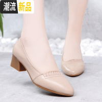 女鞋2020新款真皮妈妈鞋软底女中年大码41百搭43中跟舒适单鞋春季 广赫