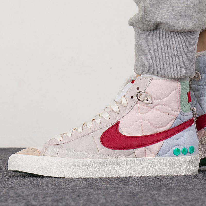 Nike耐克女鞋运动2022春季新款BLAZER MID ’77开拓者板鞋潮DQ5360-181高清大图