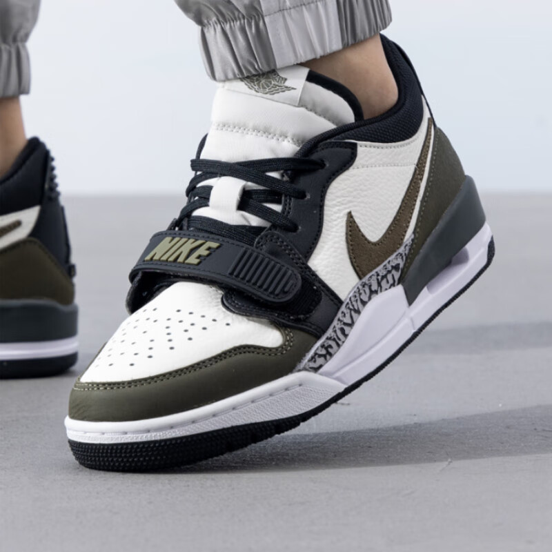 耐克（NIKE）男子新款AIR JORDAN LEGACY 312运动鞋比赛训练透气篮球鞋HV5970-101 ZP CD7069-120/白色/黑色/墨绿 43