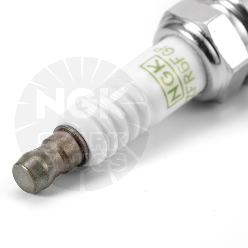 NGK 铂金火花塞 ZFR6FGP 7100 单支装 宝骏630/海马S7/福美来/奔腾B30/B50/骏派A70