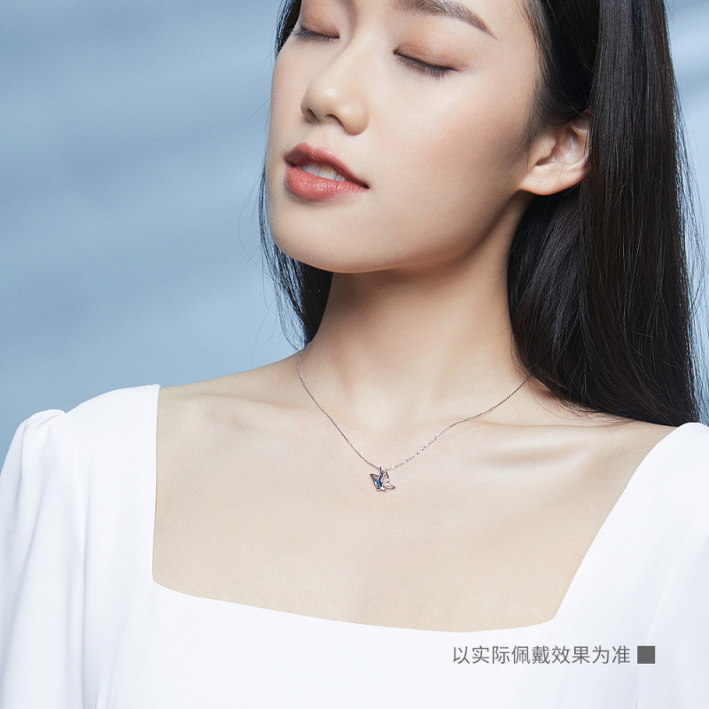 周大生铂金吊坠女pt950白金蓝色珐琅蝴蝶挂坠可配项链锁骨链吊坠