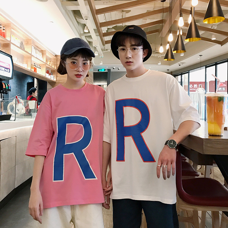 2018情侣装夏装年轻r字母印花t恤男女短袖圆领体恤衫bf风宽松帅气
