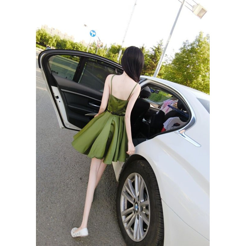连衣裙女夏2018新款小心机小V领露背收腰带裙礼服裙a字大摆裙潮香槟黄均码