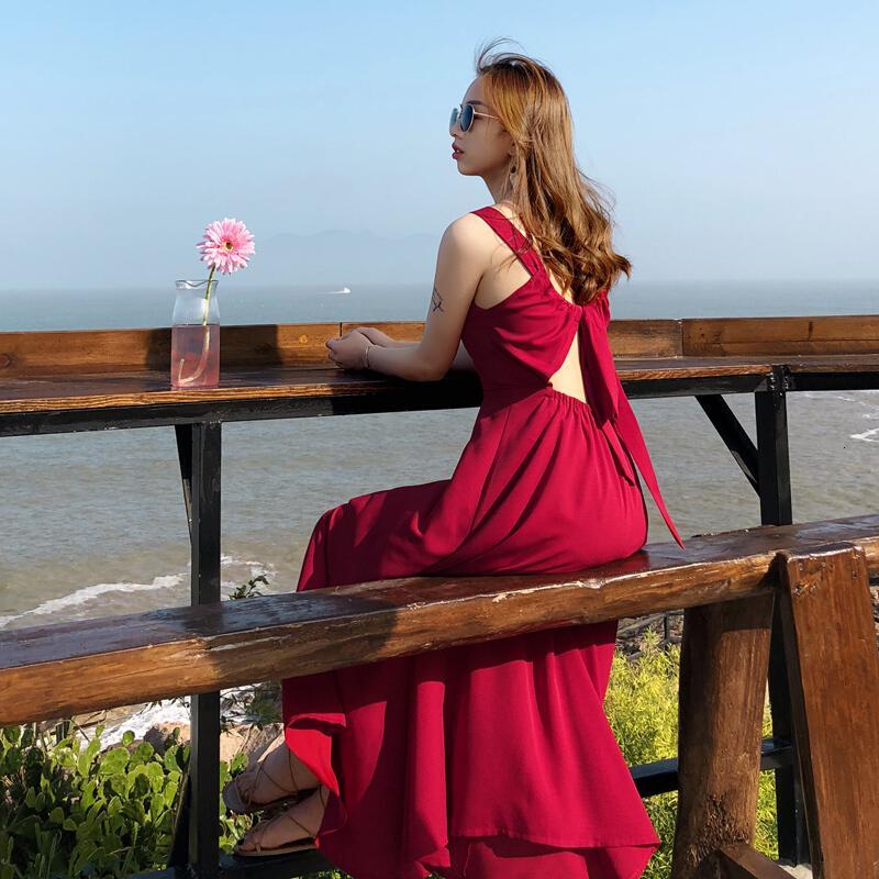 度假沙滩裙女夏2018新款波西米亚长裙性感露背带裙子红色连衣裙