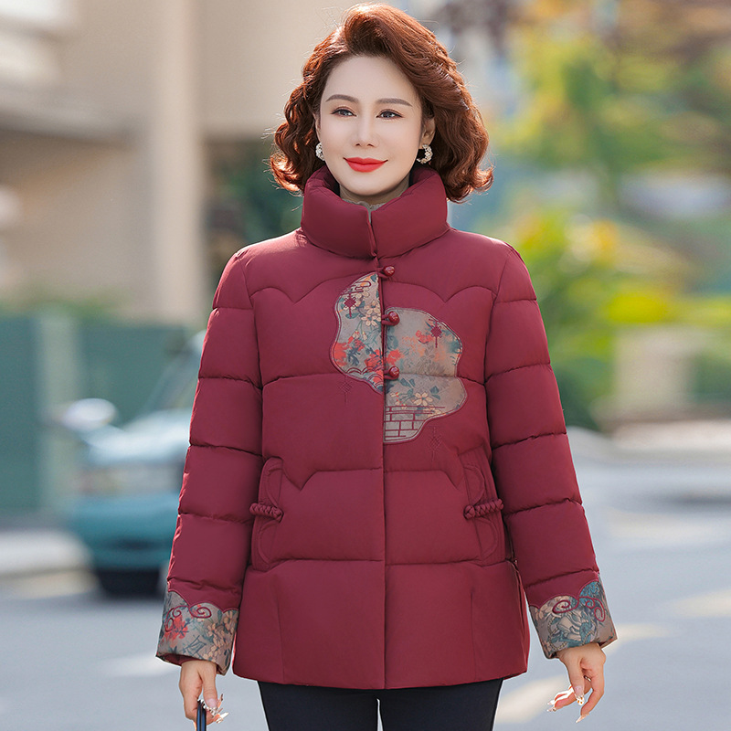 妈妈棉衣冬装外套50岁刺绣短款中老年女装棉服时尚婆婆装