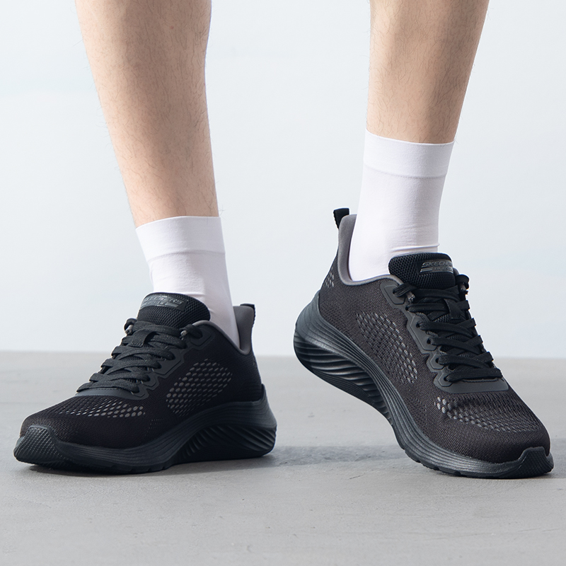 Skechers斯凯奇男鞋新款款减震耐磨轻便网面透气运动休闲跑步鞋118220-BBK ZP高清大图