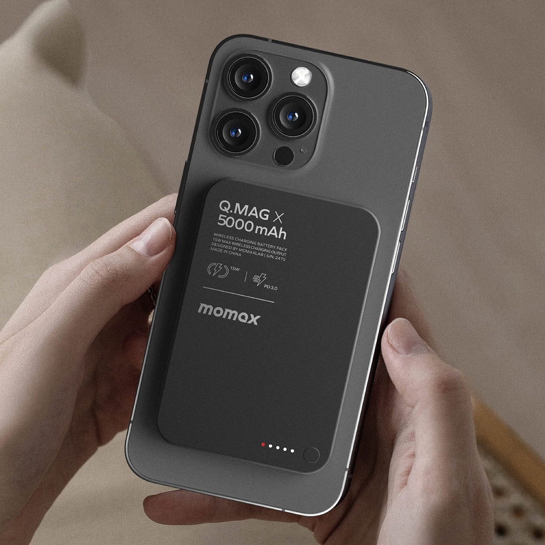 摩米士(MOMAX)【3C认证可上飞机】磁吸充电宝超薄无线快充移动电源 PD20W/5000mAh/黑色
