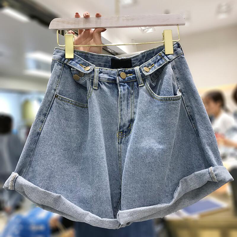 大码女装胖妹妹胖MM微胖高腰花苞腰阔腿卷边宽松藏肉牛仔短裤女浅蓝色