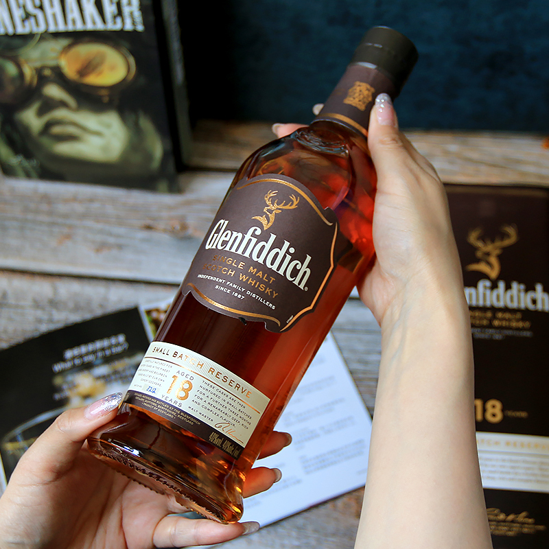 【酒庄直通】苏格兰威士忌 单一纯麦 Glenfiddich 格兰菲迪 18年 洋酒 700ml*1