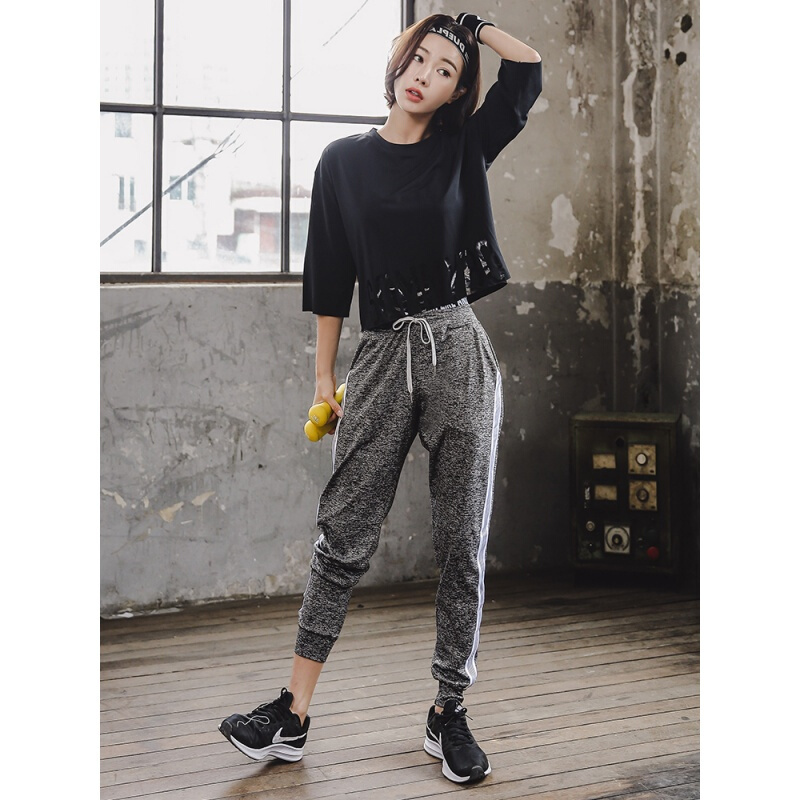 瑜伽服健身房运动套装女 2018新款晨跑步速干显瘦吸汗衣健身服三件套大码