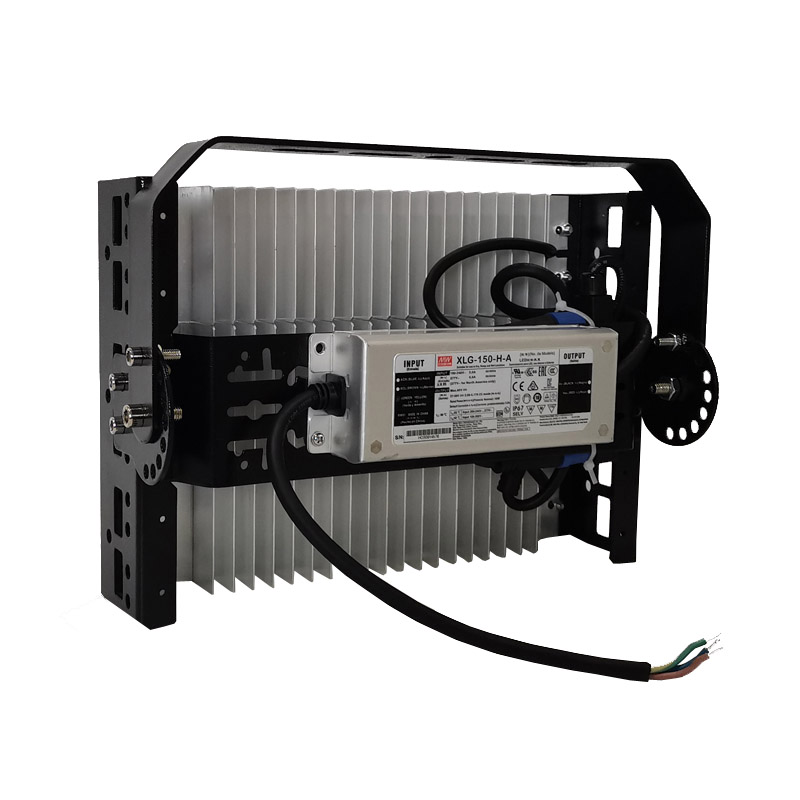 LHDQ 领航电器 LHF2350C LED投光灯 150W 220V 冷光 IP65高清大图