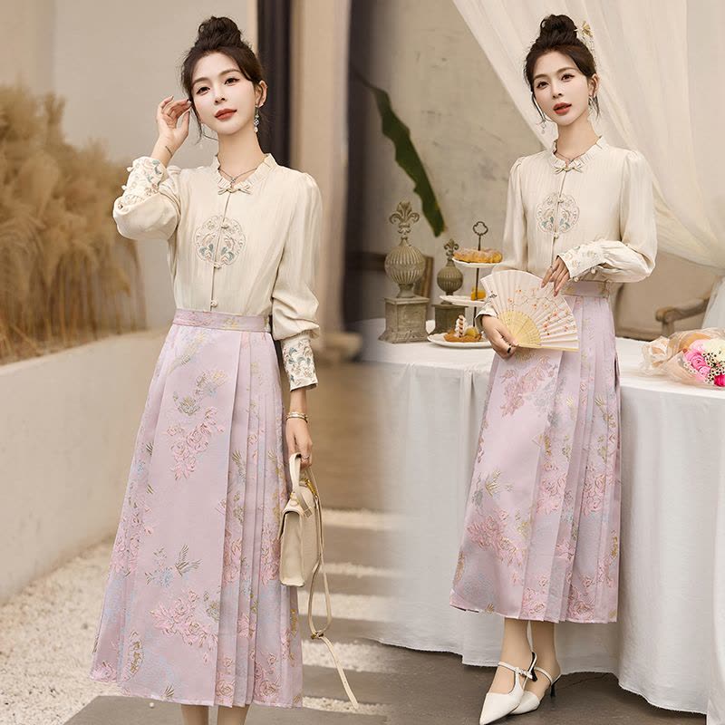 免费试穿 2024新款国风新中式流行马面裙半裙套装新中式国风马面裙套装女春秋2024新款日常通勤改良明制汉服两件套图片