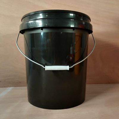 水桶空桶油漆桶涂料桶腻子桶狗粮桶钓鱼桶加厚20升20升化工级黑色无盖