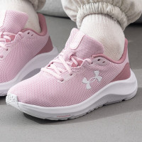 安德玛（Under Armour）女鞋春季新款运动跑鞋时尚轻便透气户外缓震训练健身跑步鞋