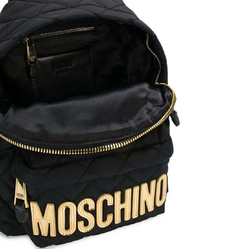 香港直邮 MOSCHINO莫斯奇诺 黑色中号徽标绗缝菱形格双肩背包女士