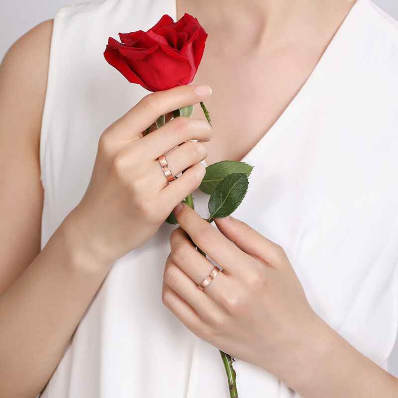 佐卡伊 18k玫瑰金时尚指纹对戒情侣对戒结婚钻戒求婚钻石戒指个性定制